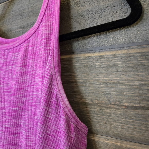Athleta XL Pink Seamless Racerback Compression Tank - Waffle Knit - Picture 3 of 7
